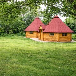 Double BBQ Hut 25 m² with 4.6 m² Corridor